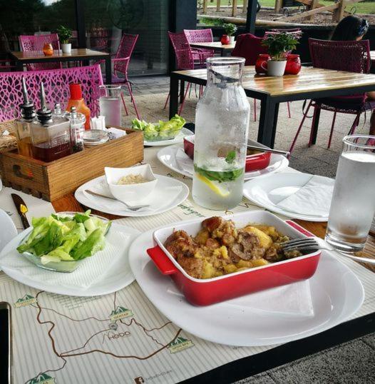 Heba Hotel Divcibare Bagian luar foto