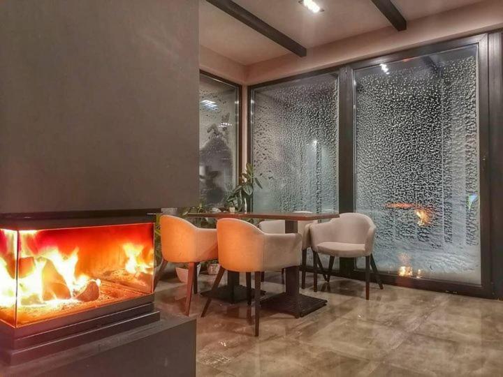 Heba Hotel Divcibare Bagian luar foto