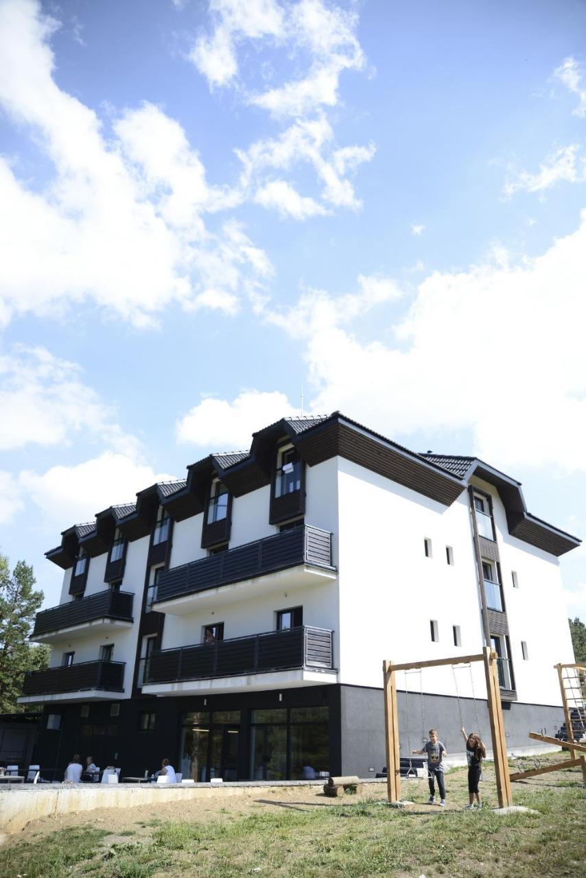 Heba Hotel Divcibare Bagian luar foto